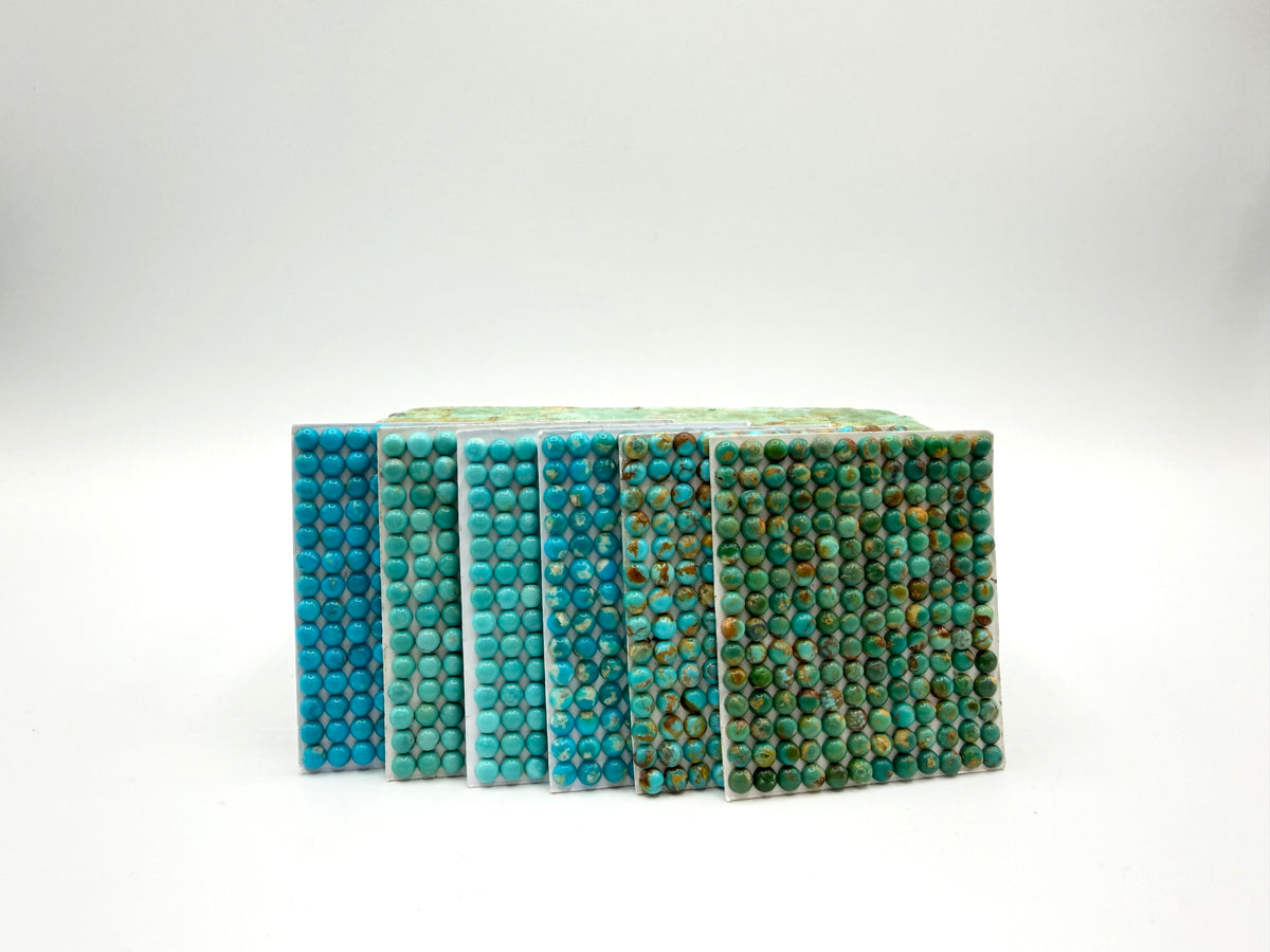 4mm ROUND - Kingman Turquoise Calibrated Cabochons